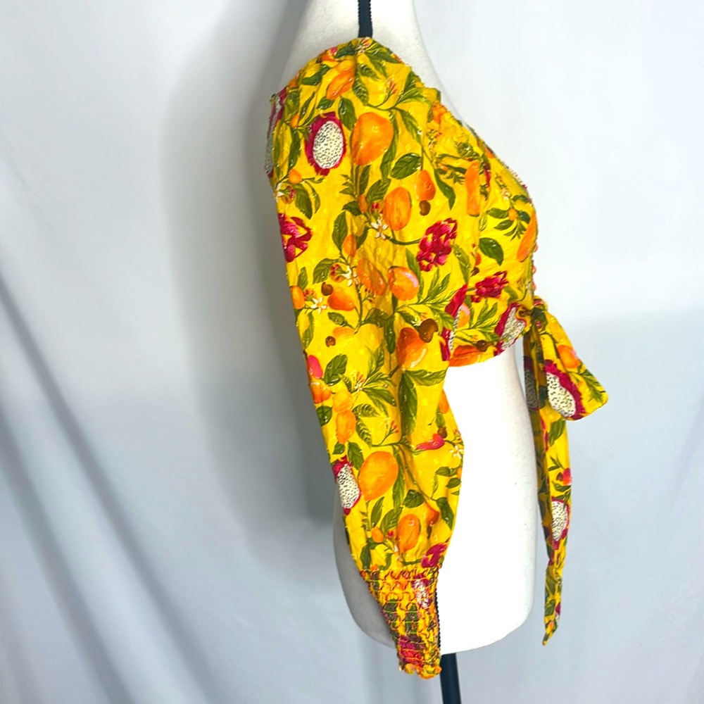FARM Rio | Banana Leaf & Dragon Fruit Print Cotton Crop top - Picture 4 of 5